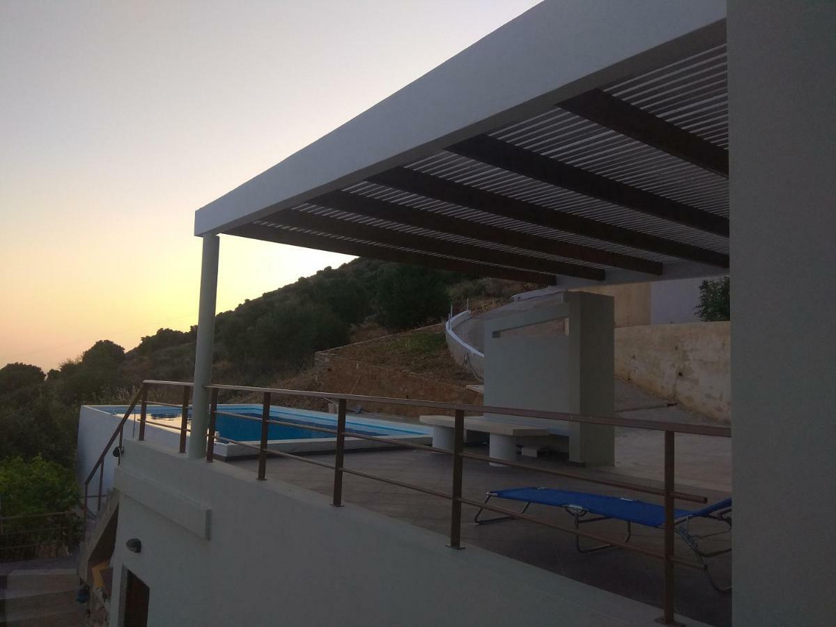 Tholos  Villa Gusta מראה חיצוני תמונה